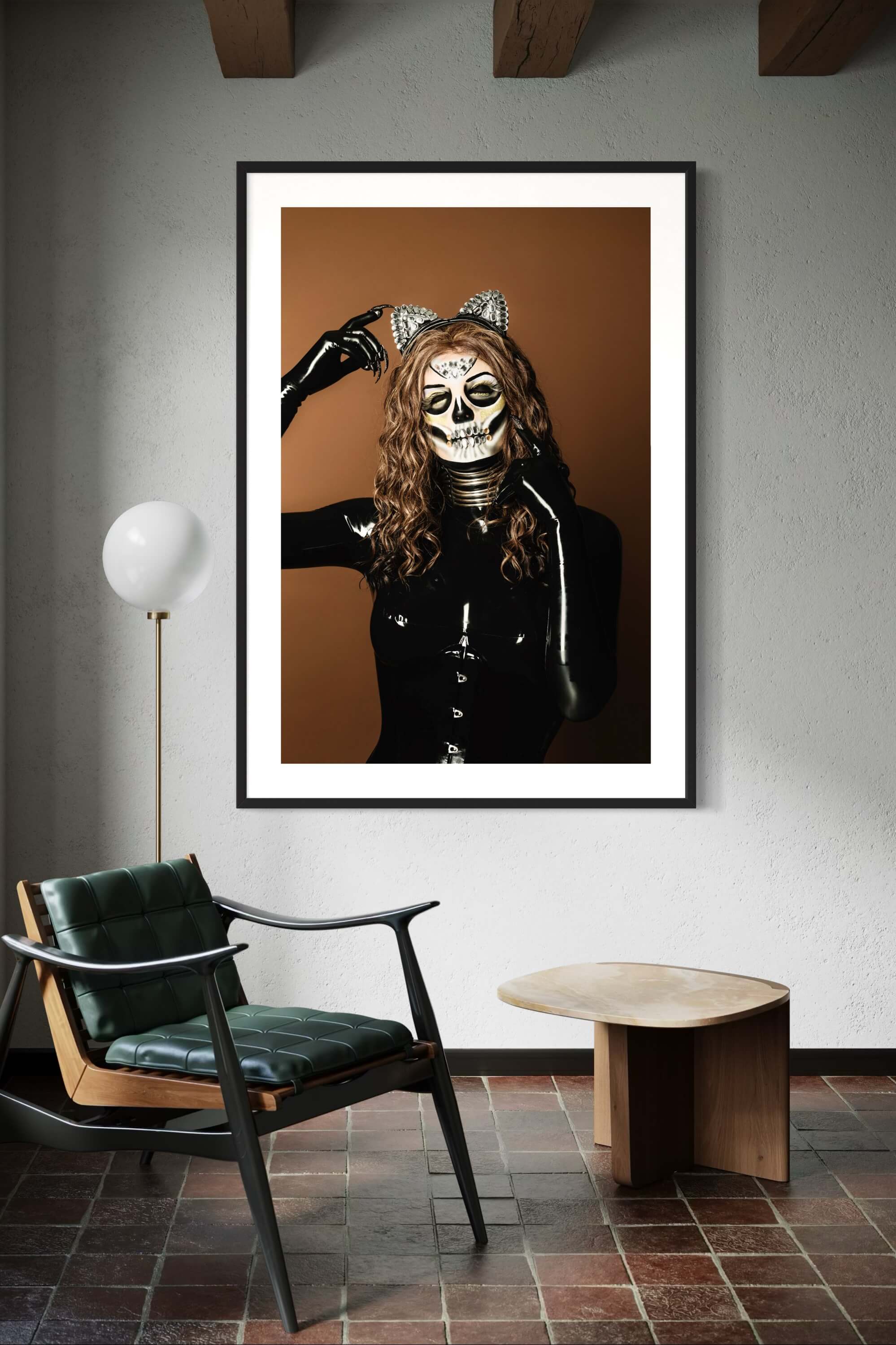 CHRISSIE SEAMS / CAT WOMAN