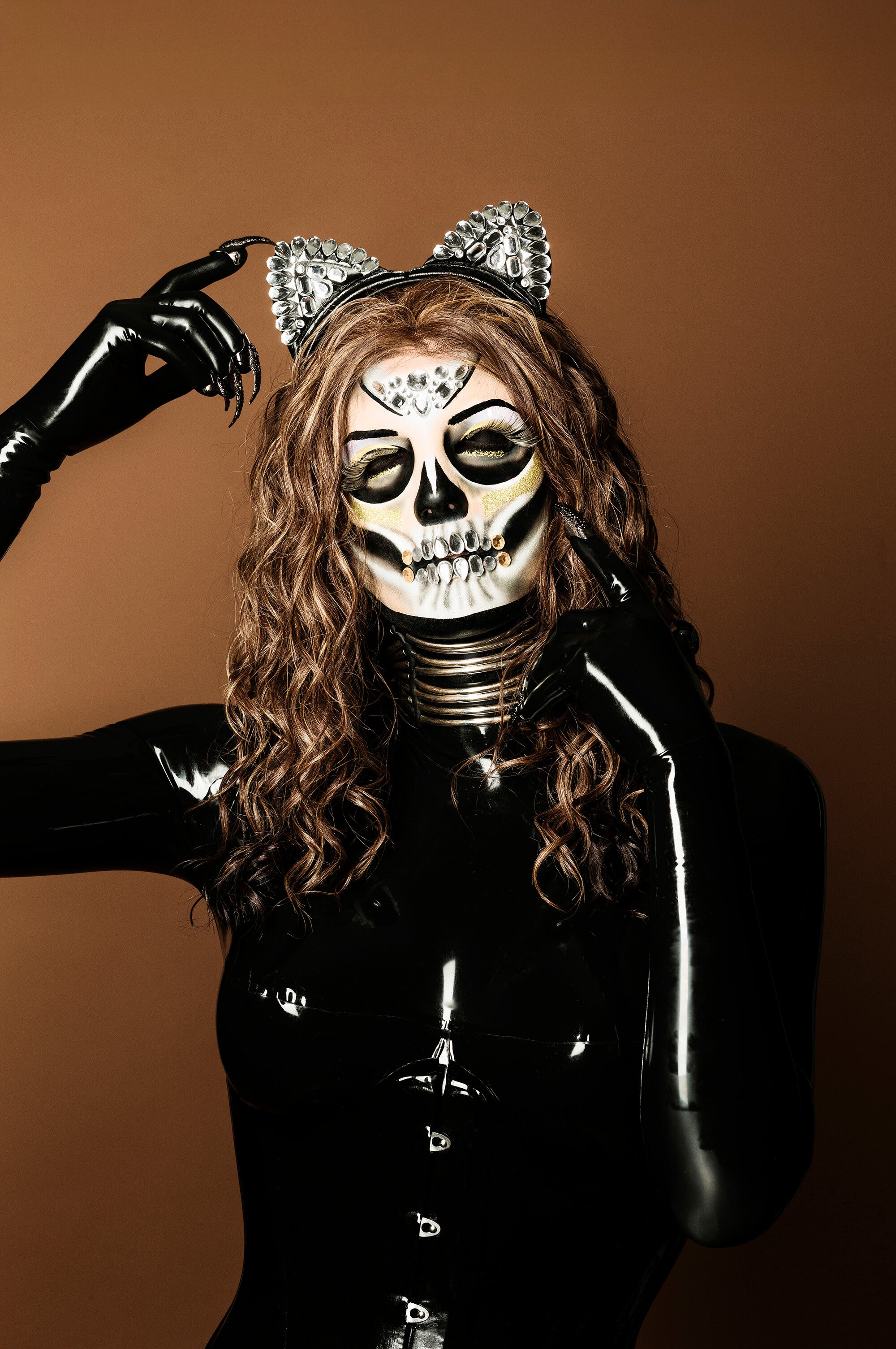 CHRISSIE SEAMS / CAT WOMAN