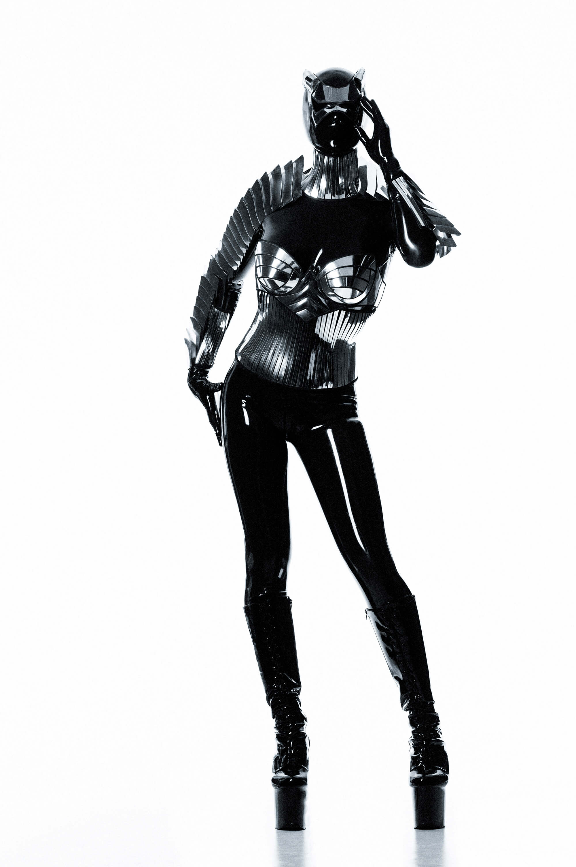 CHRISSIE SEAMS / CYBORG 6