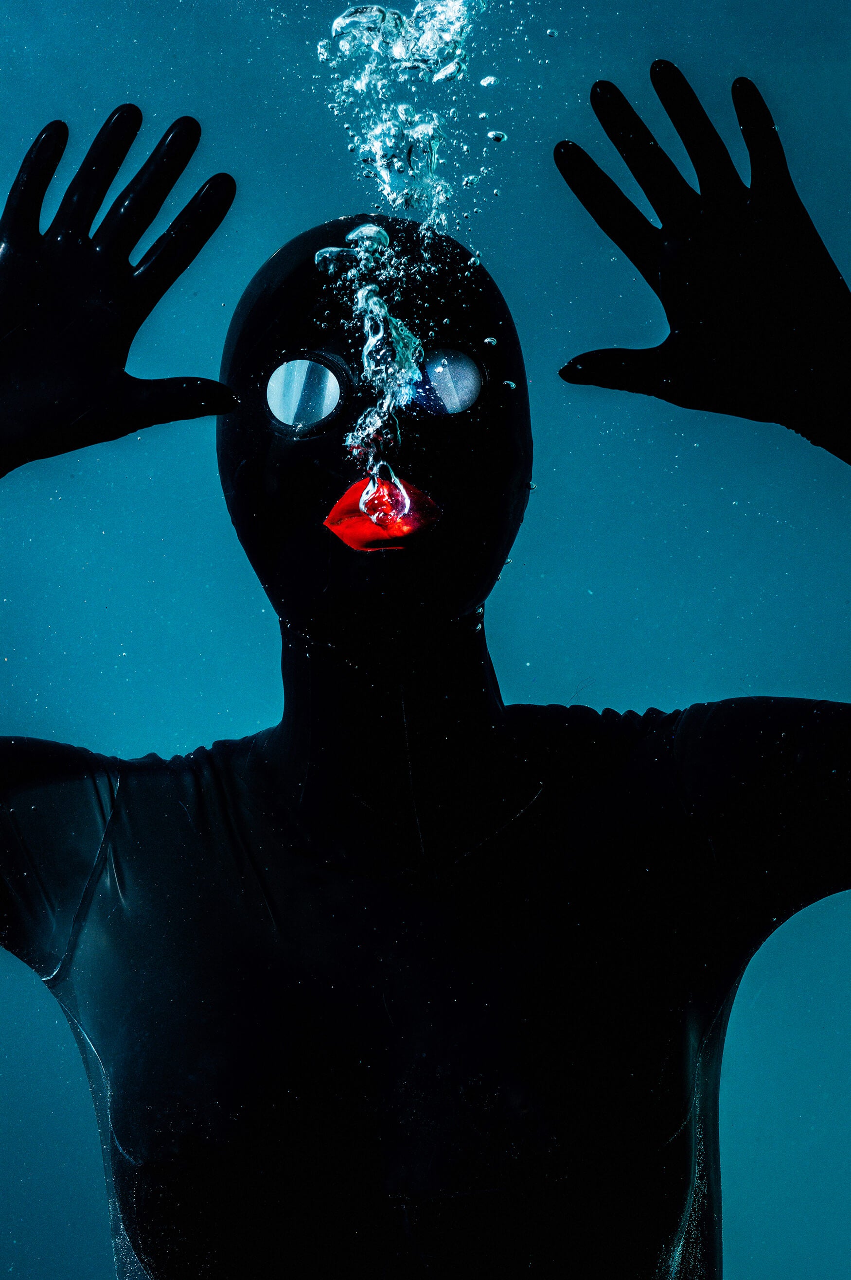 CHRISSIE SEAMS / UNDER THE SURFACE 3
