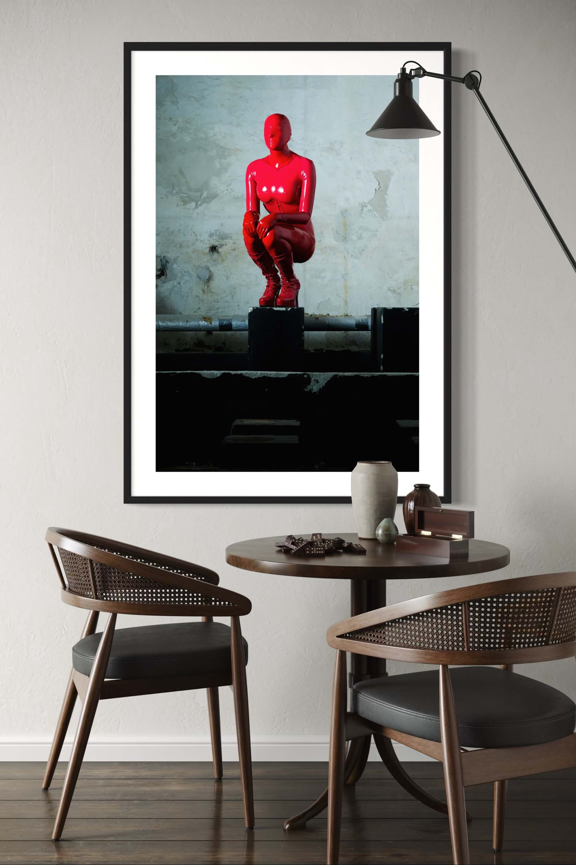 CHRISSIE SEAMS / RED SCARLET 3