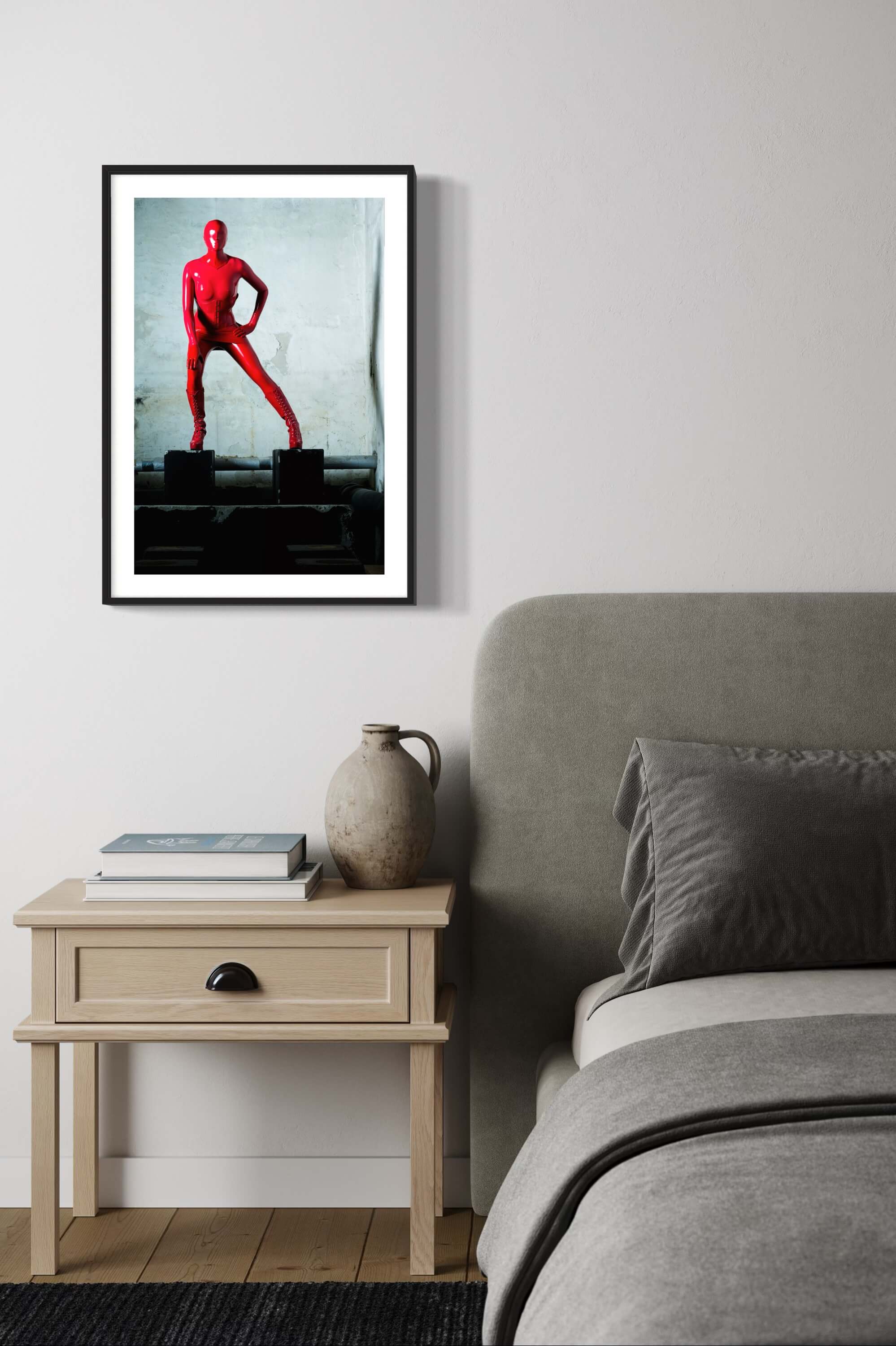 CHRISSIE SEAMS / RED SCARLET 4